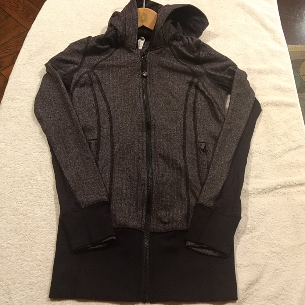 Lululemon Daily Practice Jacket - image 5